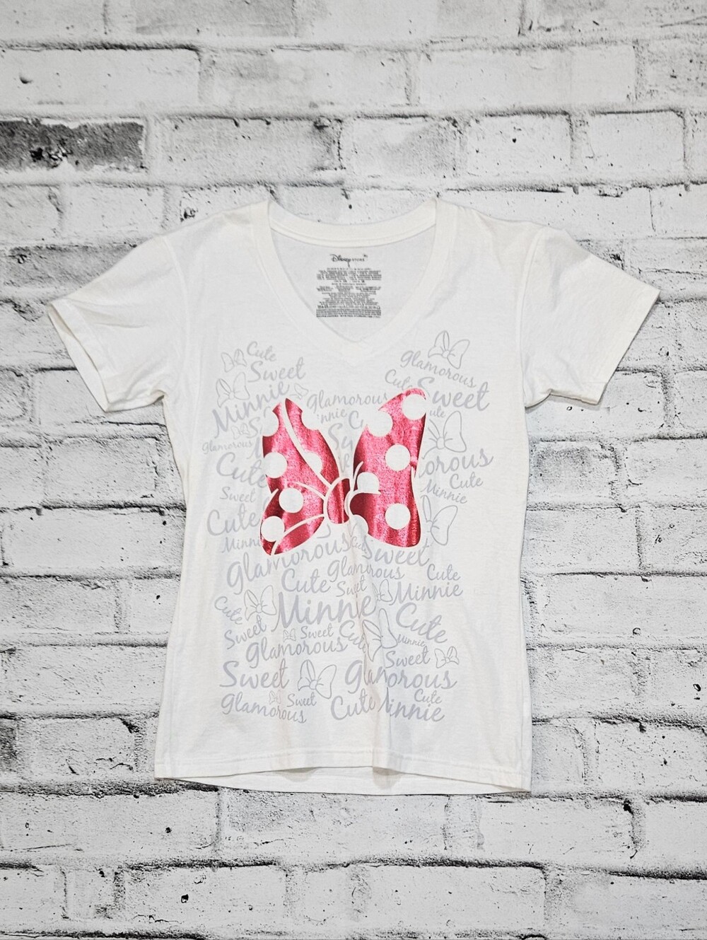 Disney Store Minnie Mouse Bow Graphic V Neck T Shirt Organic Cotton Small